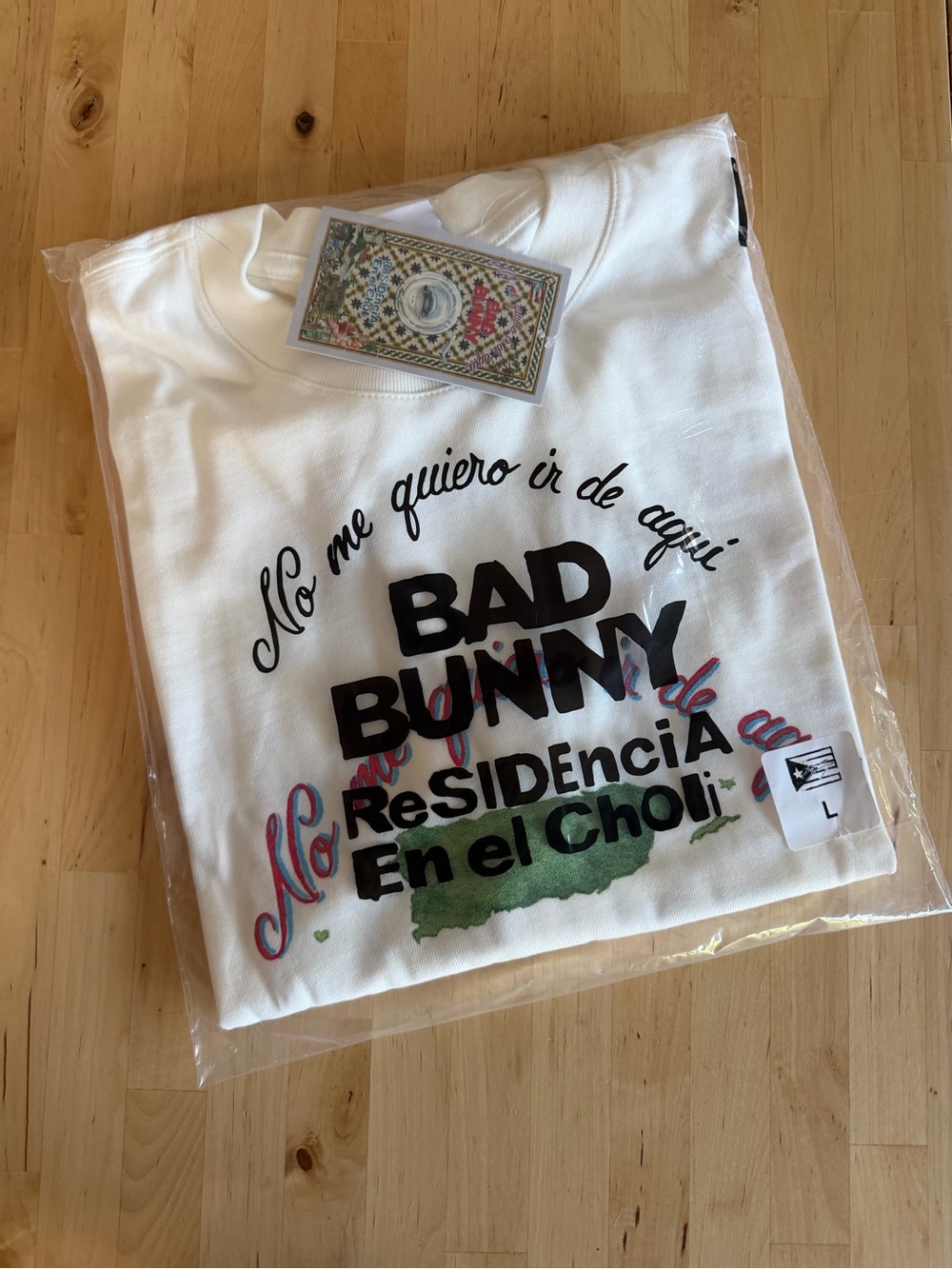 Bad Bunny White Graphic Tee - "No me quiero ir de aquí"